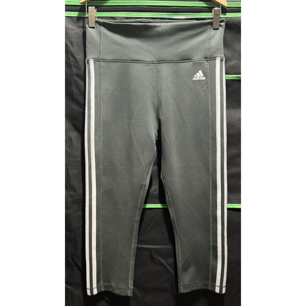 Size Medium - Adidas Climate Green High Waisted Yoga Shorts